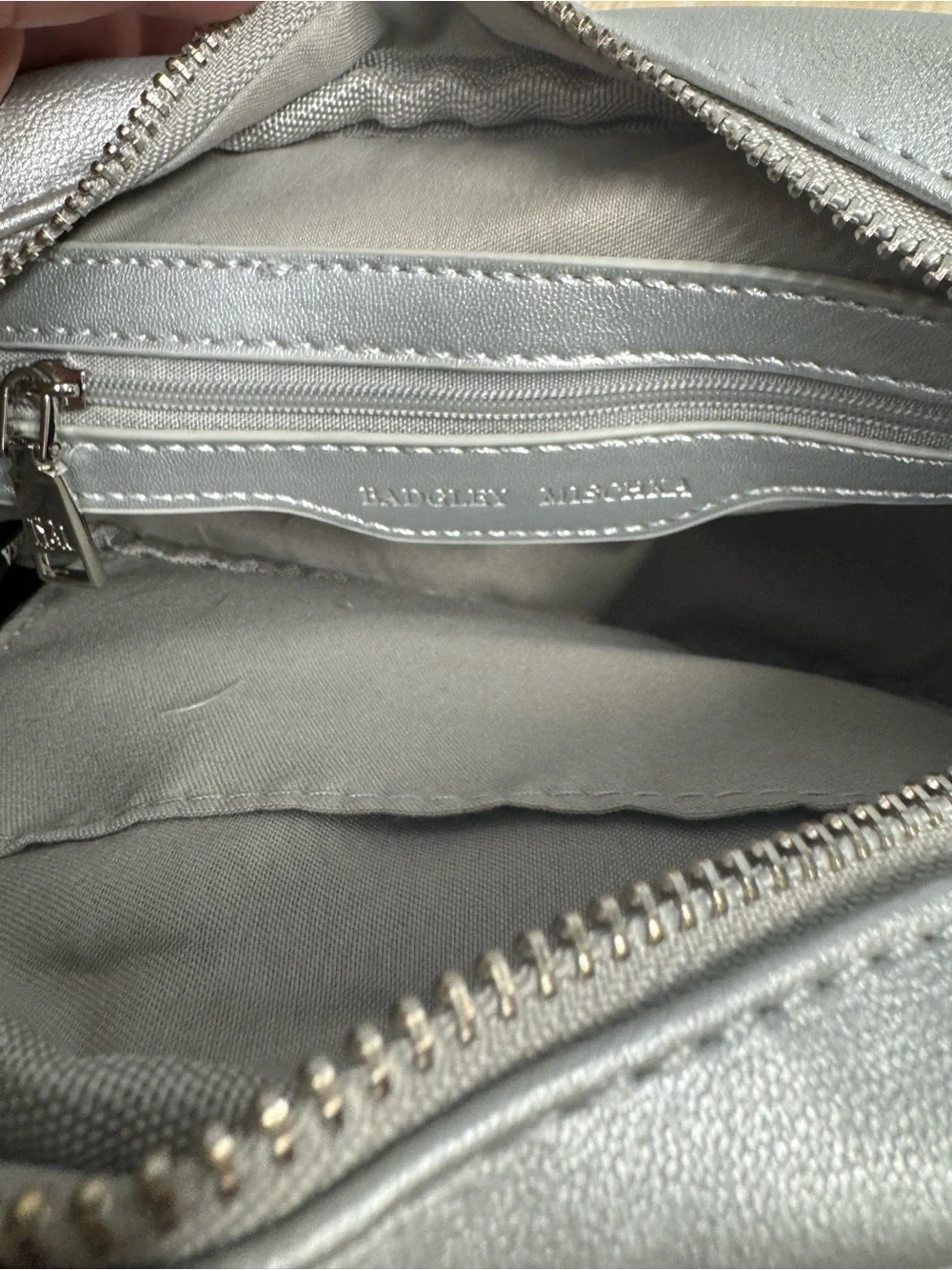 Badgley Mischka Metallic Gray Quilted Camera Bag Chevron Chain Strap New